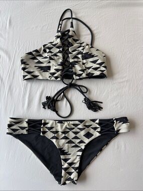 Reversible Geometric Lace-Up Halter Bikini